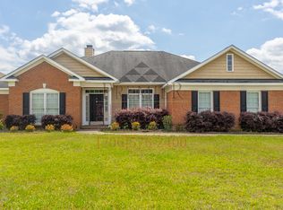 41 Shadow Wood Ln, Smiths Station, AL 36877