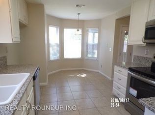 212 Mallard Dr, Galt, CA 95632