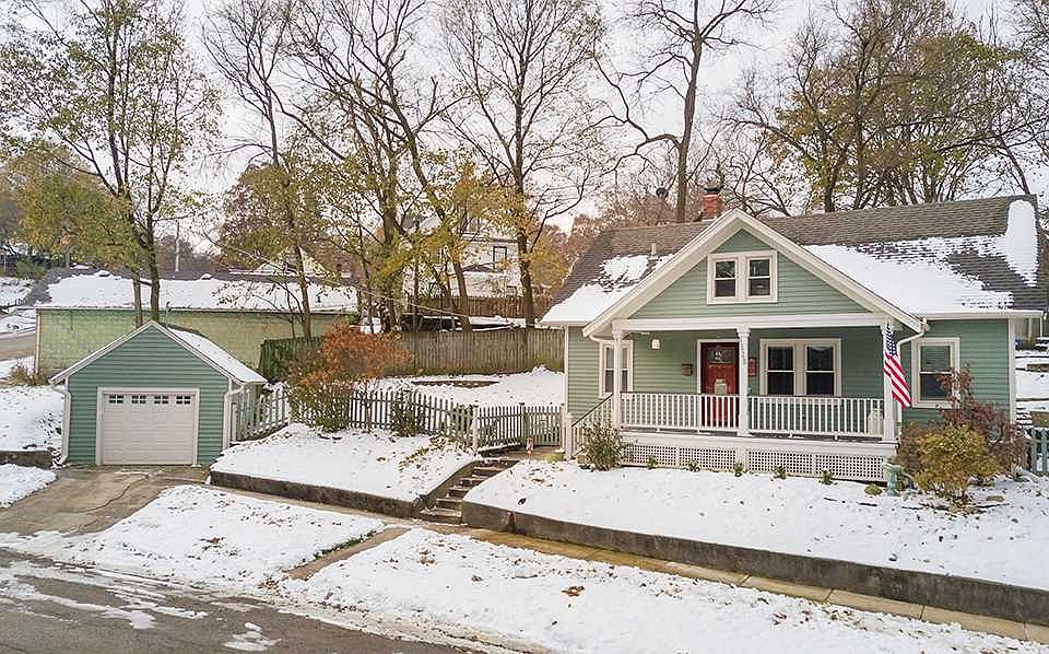 1st image of 1529 Oakes Ave