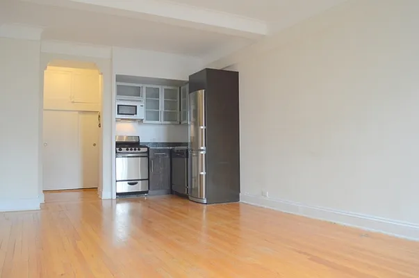 Rented by Citi Habitats | media 16