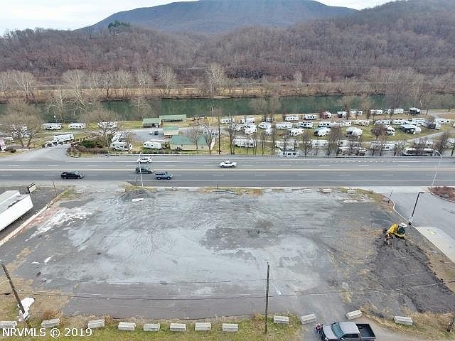 1st image of 2783 Virginia Ave