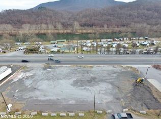 2783 Virginia Ave, Narrows, VA 24124