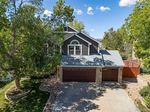 4th image of 1112 Larch Court