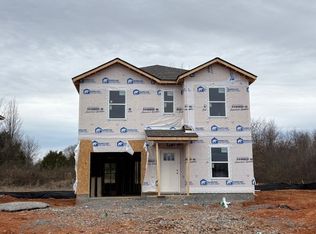 404 Cloudland Dr, Portland, TN 37148