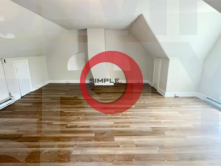 259 Chestnut St — Photo 13