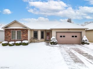 40 Quartz Ave, Peninsula, OH