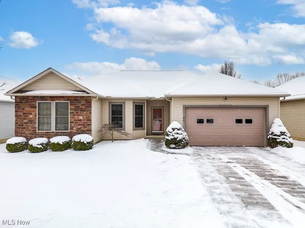 40 Quartz Ave, Peninsula, OH 44264