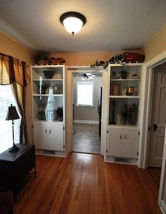 Built-In Cabinets