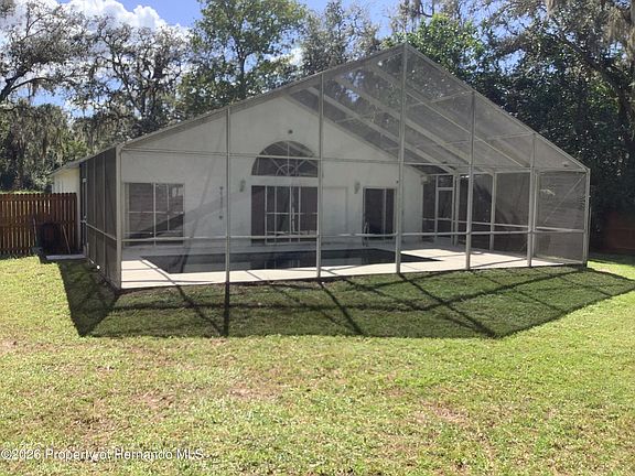5th image of 34117 Ridge Manor Blvd