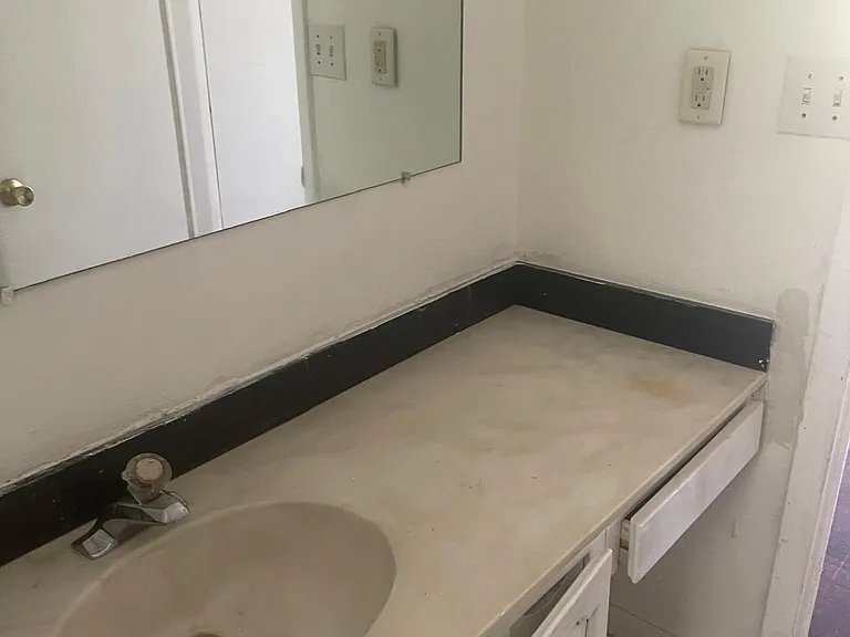 2510 W Jefferson St #3 — Photo 7