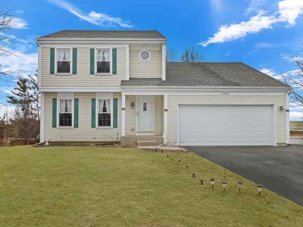 2449 Lawson Blvd, Gurnee, IL 60031