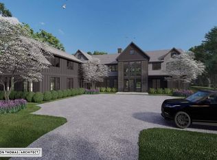1100 Majors Path, Southampton, NY 11968