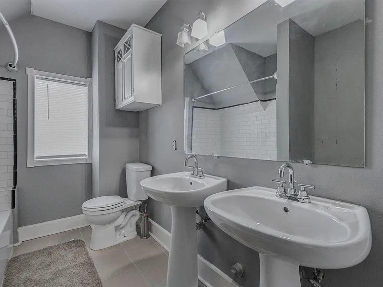 2410 Cleburne St — Photo 19