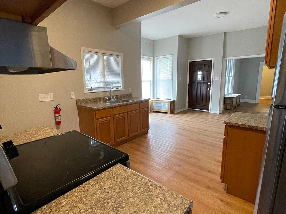 9 Bayard St 1, Amsterdam, NY 12010 Zillow