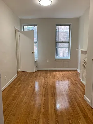 Rented by Landmark Real Estate | media 15