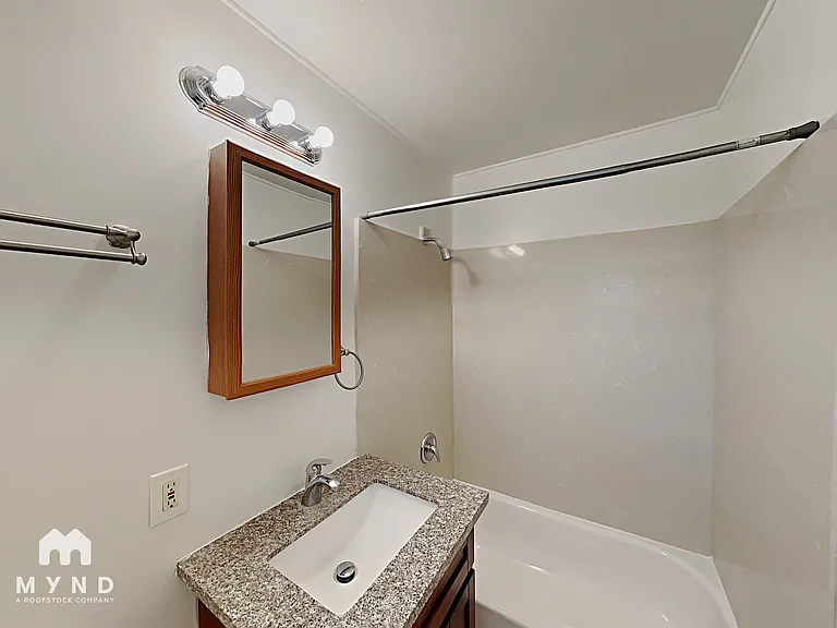 17 Garrison Dr #17 — Photo 8