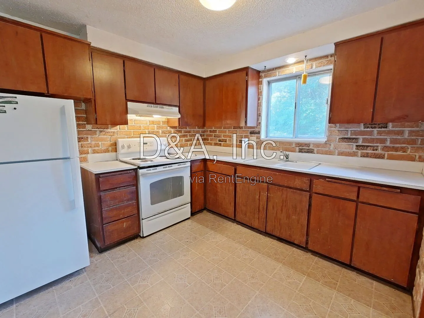 2 bed, 1.0 bath, 900 sqft, $1,695 — Photo 4