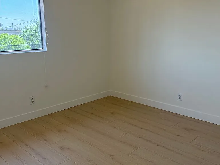 2120 Mountain View Rd — Photo 8
