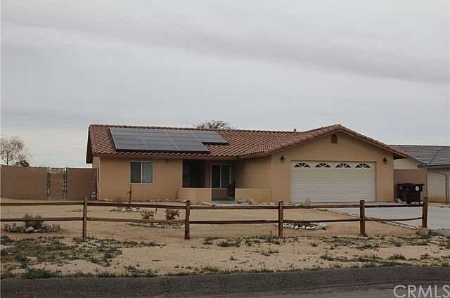 1st image of 72524 Sunnyslope Dr