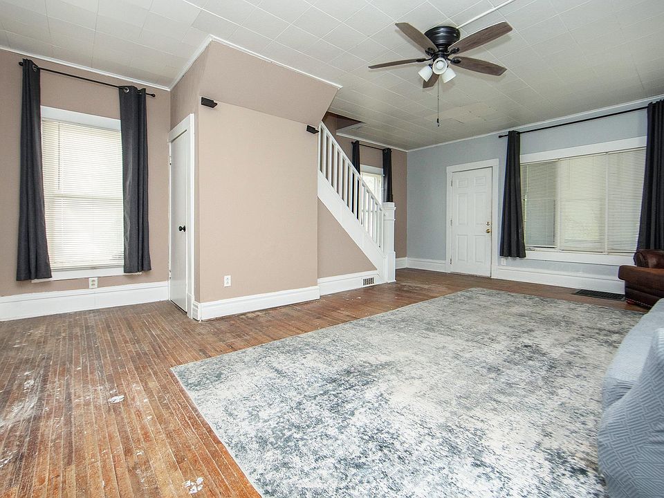 16th image of 103 Summit Ave