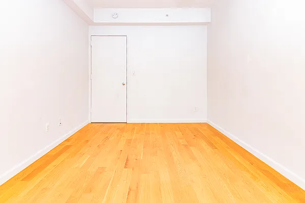 Rented by MySpaceNYC | media 22