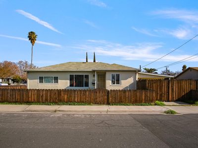 306 S Veach Ave, Manteca, CA, 95337