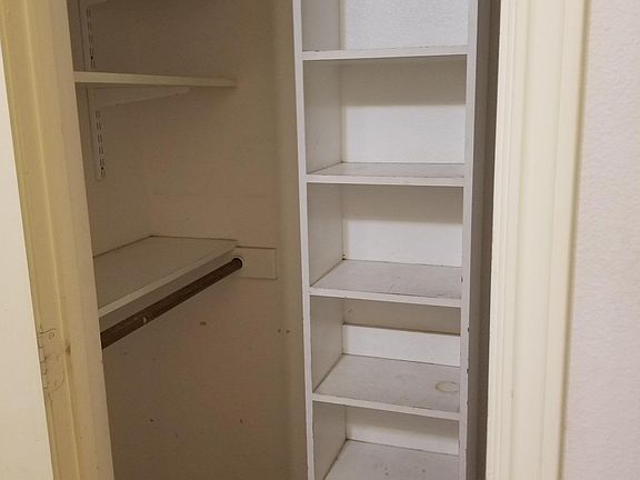5th image of 3205 Thornbird Ln
