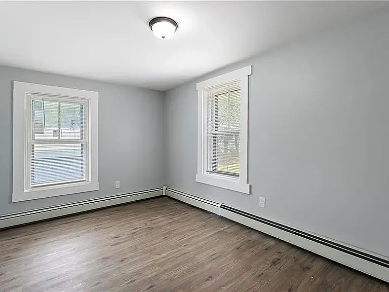 14 W Natick Rd — Photo 14