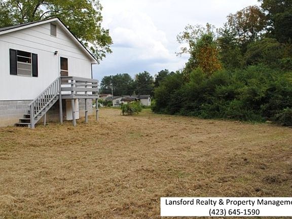 2nd image of 117 White Ln