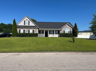 816 Fairfield Cir, Raeford, NC 28376