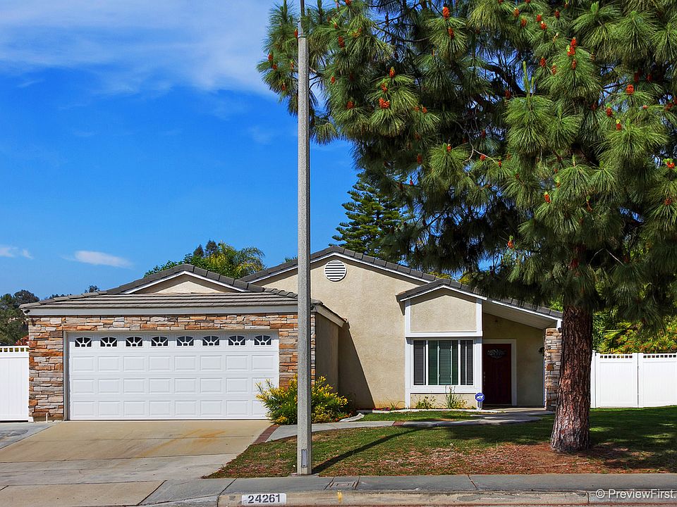 1st image of 24261 Seagreen Dr