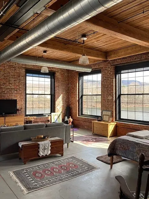 1 bed, 1500 sqft, $2,800 — Photo 2