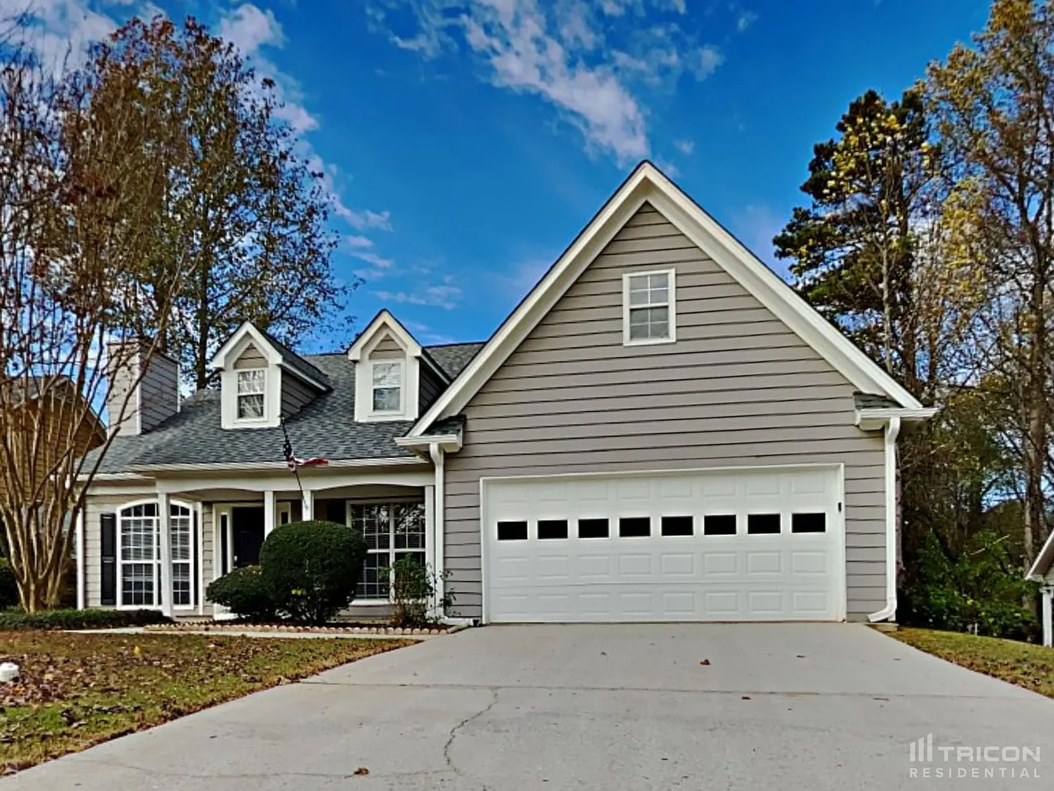815 Chatham Park Dr photo 1