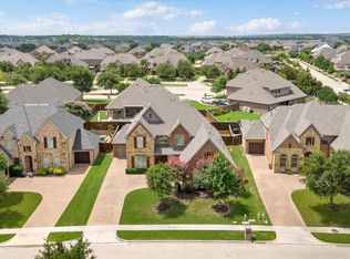 2702 Broadway Dr, Trophy Club, TX 76262