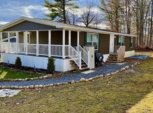 185 Paisley Rd #203, Ballston Spa, NY 12020