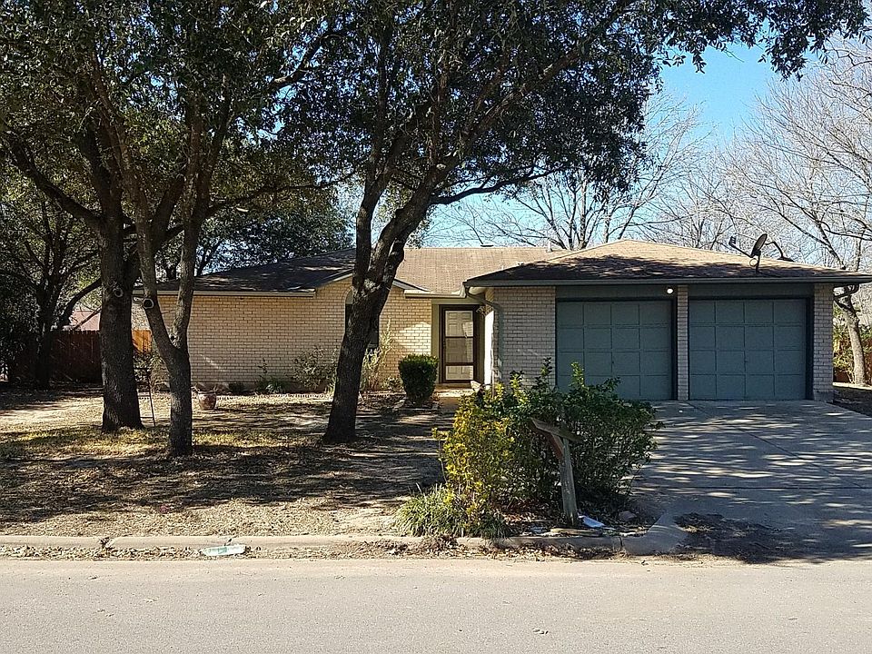 Shaded front and Back yards, 2 car garage