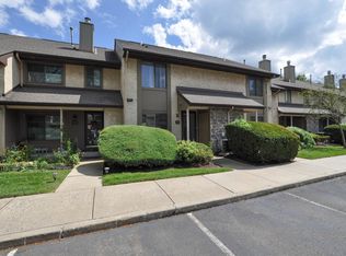 119 Hampshire Dr, Plainsboro, NJ 08536