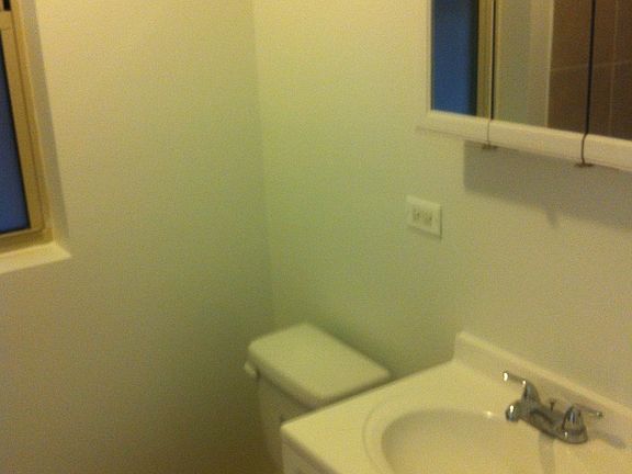 5th image of 2651 E 78th St #3