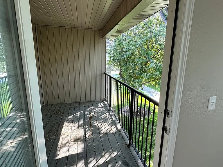 11861 W Cloverbrook Ln — Photo 24