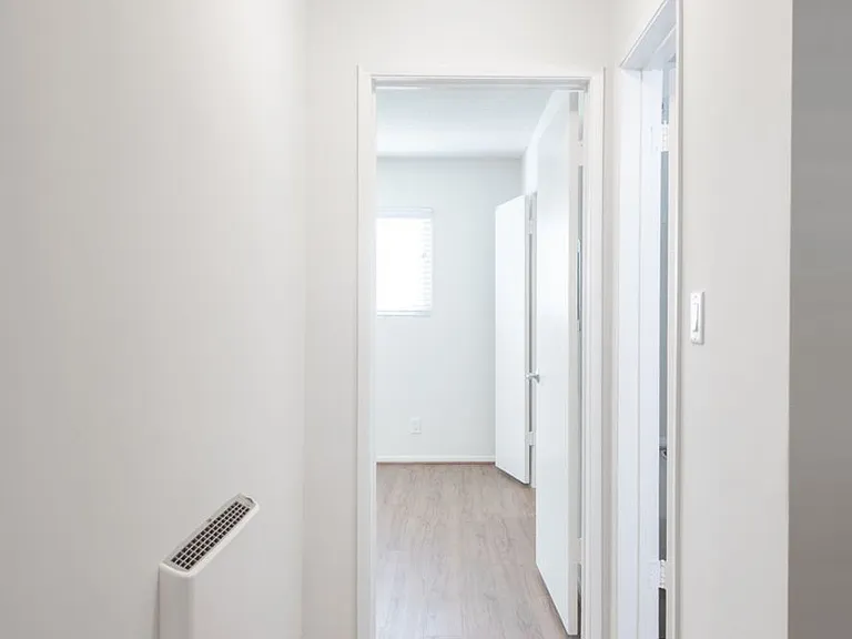 227 Strand St — Photo 11