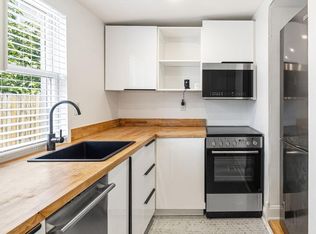 3929 Brandywine St, Philadelphia, PA 19104