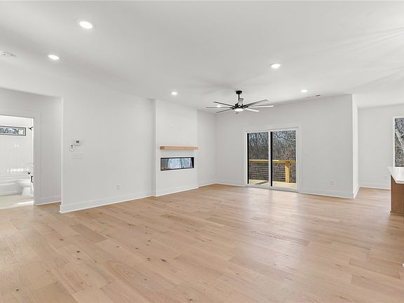 4th image of 26 Strichen Dr