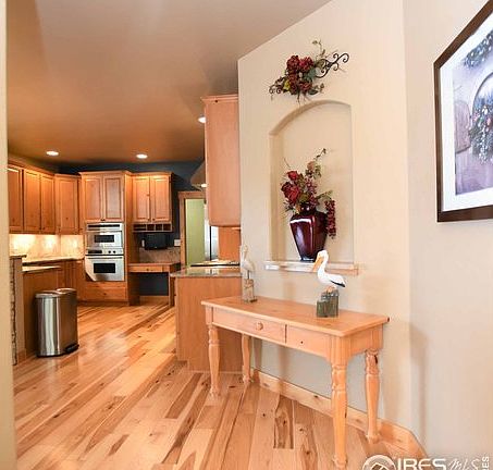 5th image of 1525 Waterfront Dr