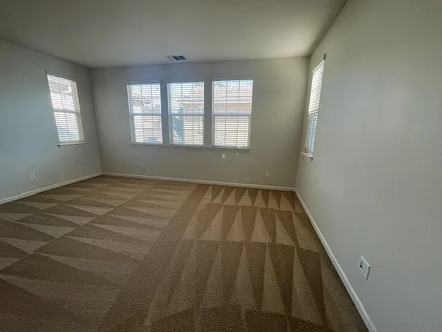 465 W Saint Francis Ave — Photo 28