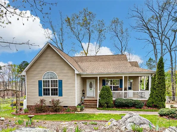 2524 Peppertree Ridge Rd, Randleman, NC 27317