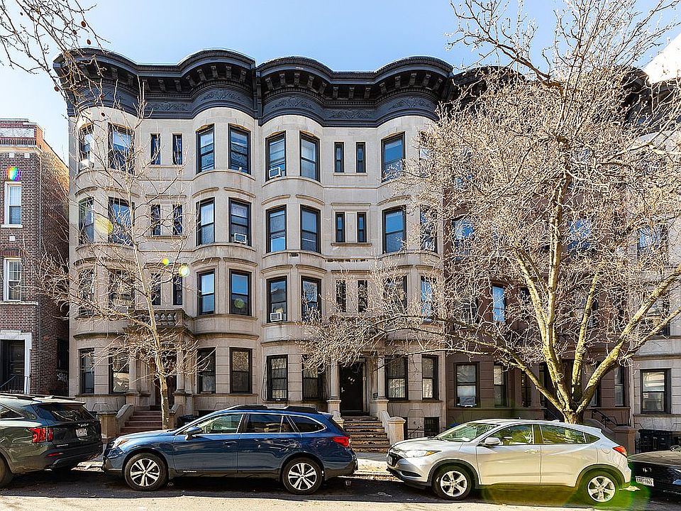 1st image of 530 5th St