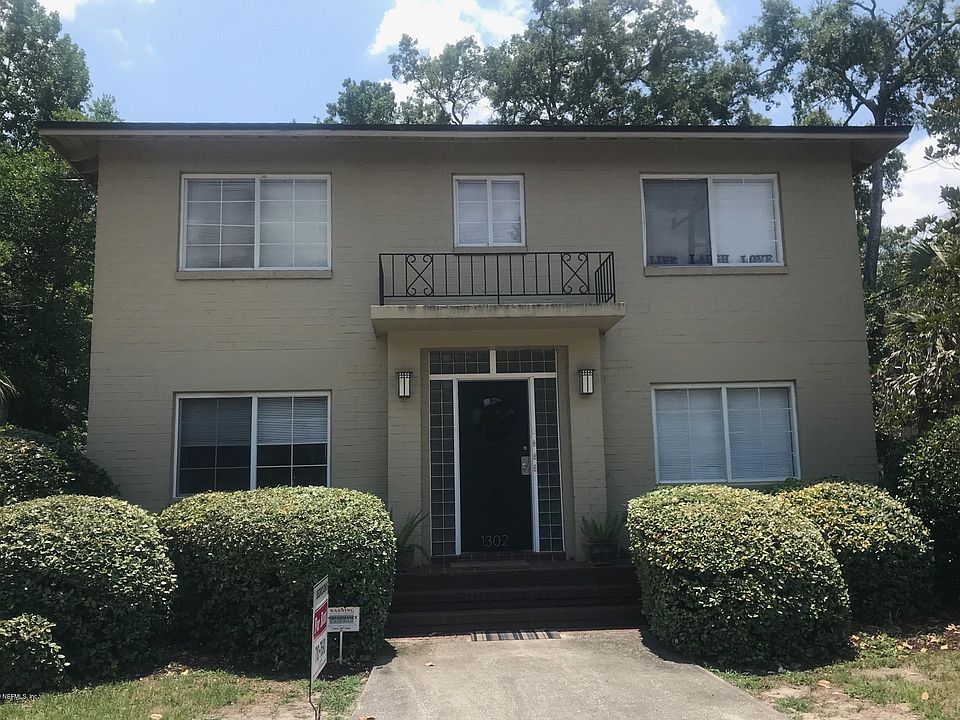 1st image of 1302 McDuff Ave S APT 1