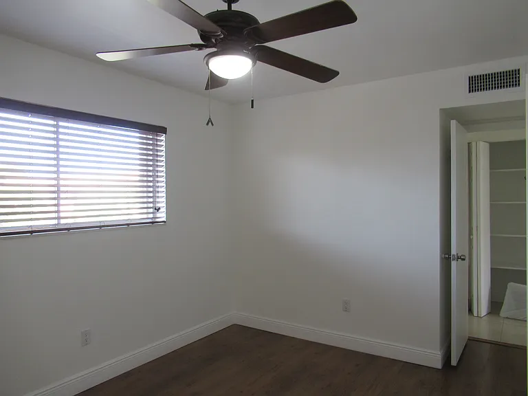 8401 SW 107th Ave #371E — Photo 27