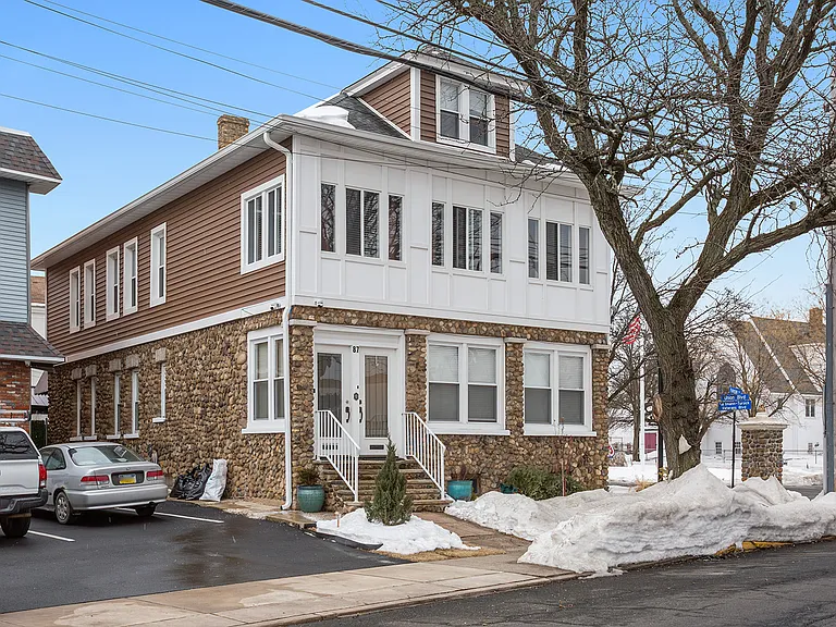 87 Paterson Ave #2 — Photo 1