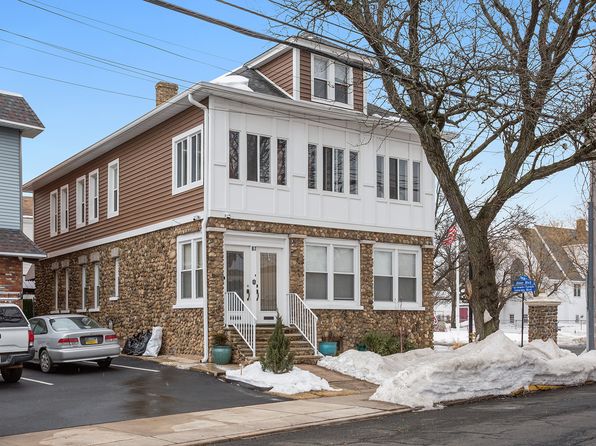 87 Paterson Ave Floor 2